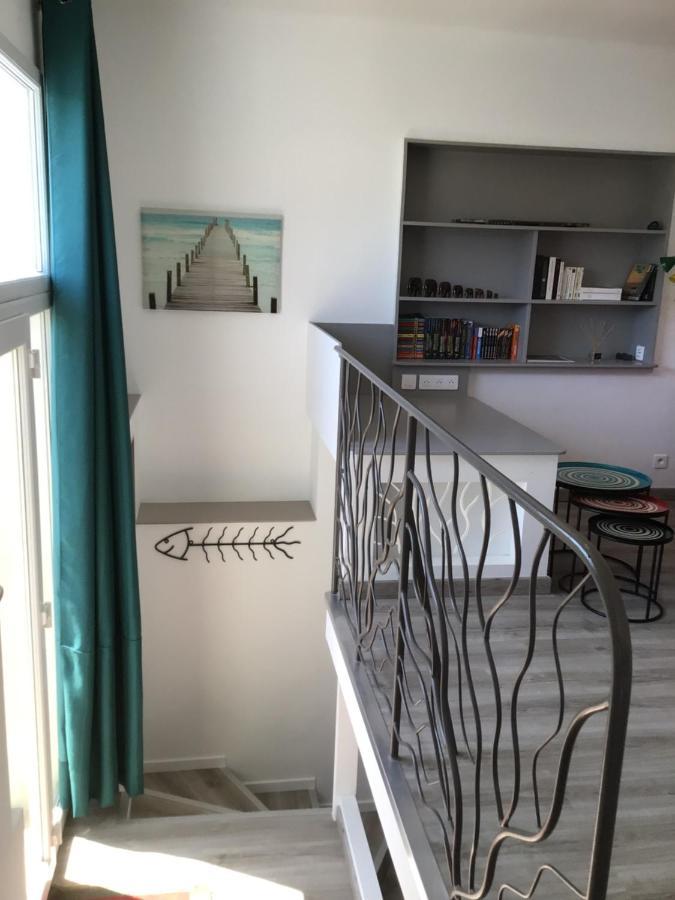 2 Pieces Rez-De-Jardin Dans Maison Avec Piscine Villeneuve-Loubet Exterior photo